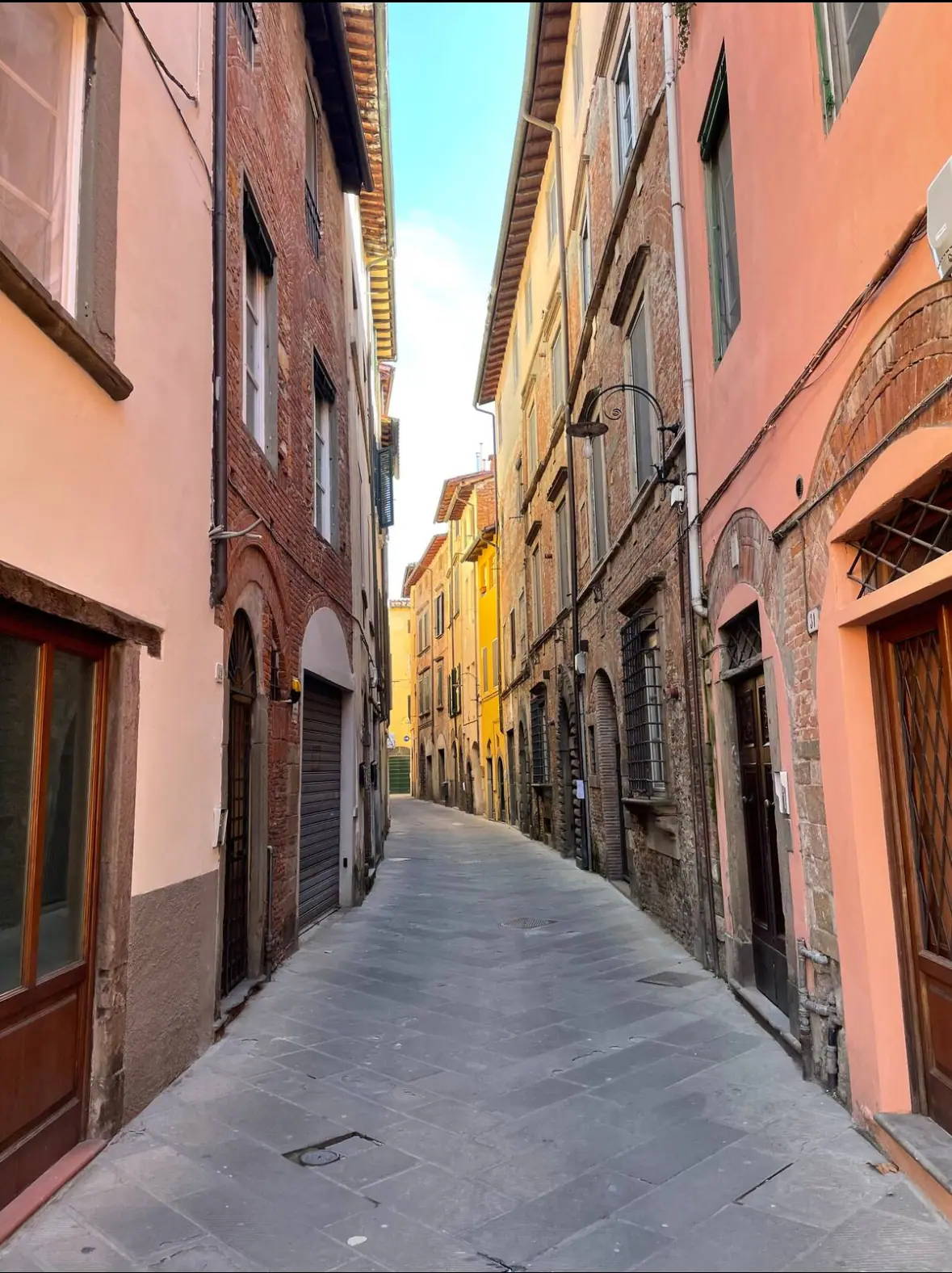 Outdoor spaces — photo 2